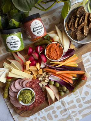 Easy Holiday Charcuterie Board