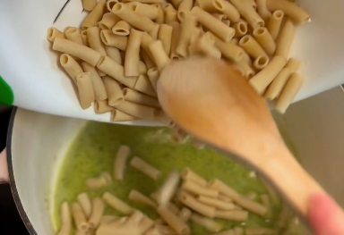How to turn any Fixa Foods flavor into a sauce